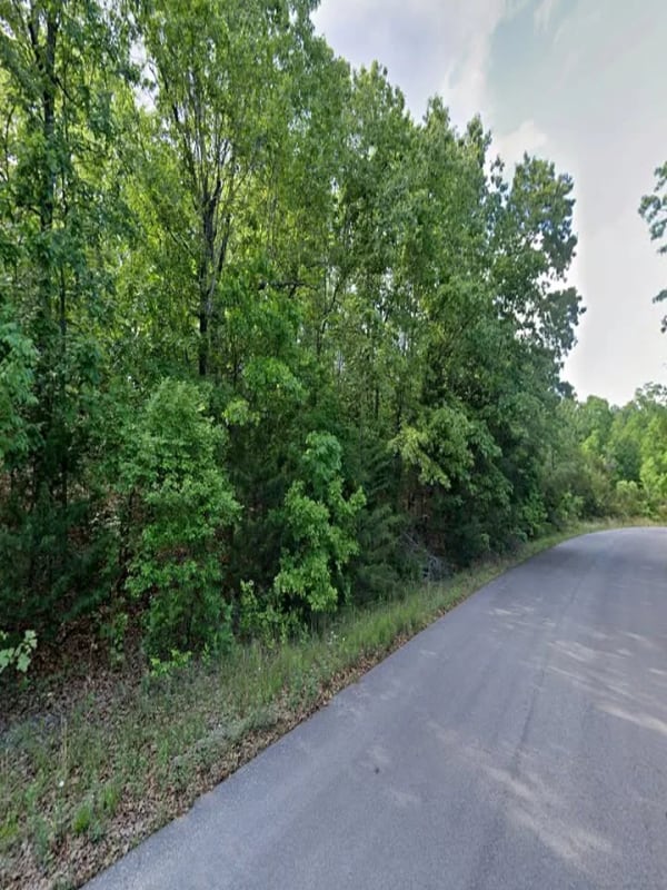Paved Road Pine Ridge Lot Near Horseshoe Bend Lakes