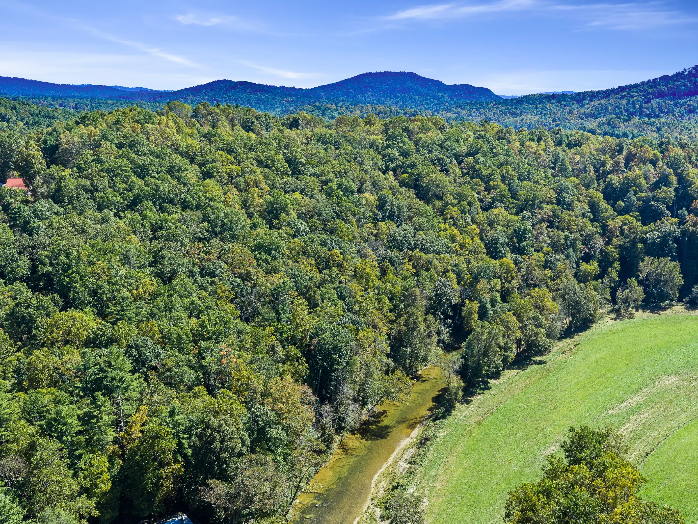RIVERFRONT ACREAGE
