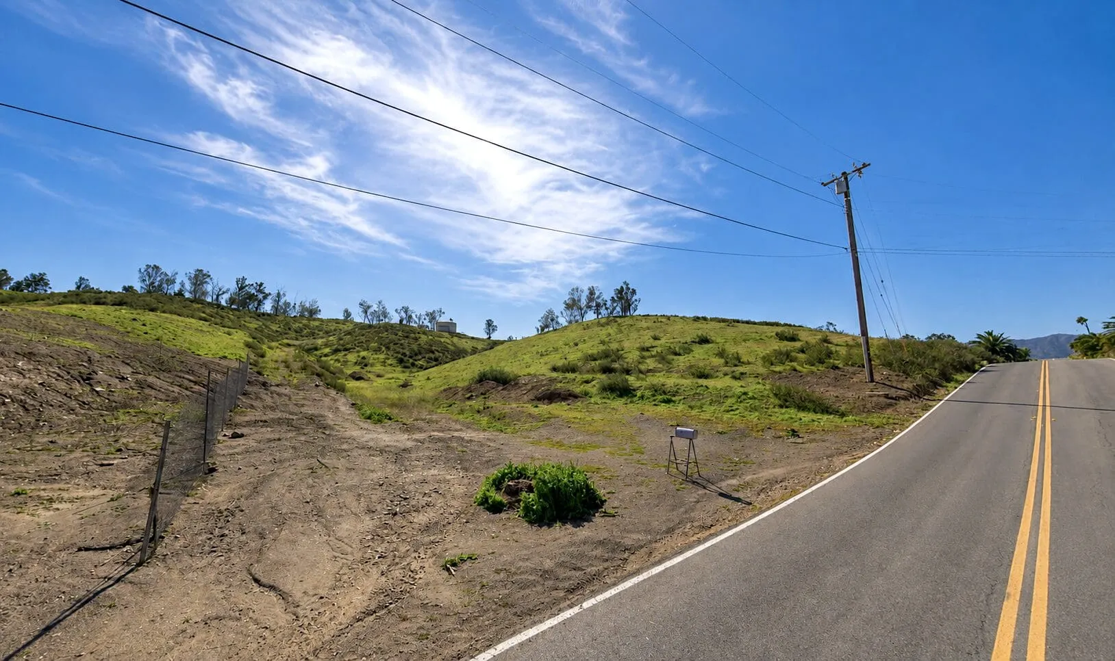 Your Lake Elsinore Land Here! Two Adjoining Lots – 6,970Sq Ft Zoned R-2
