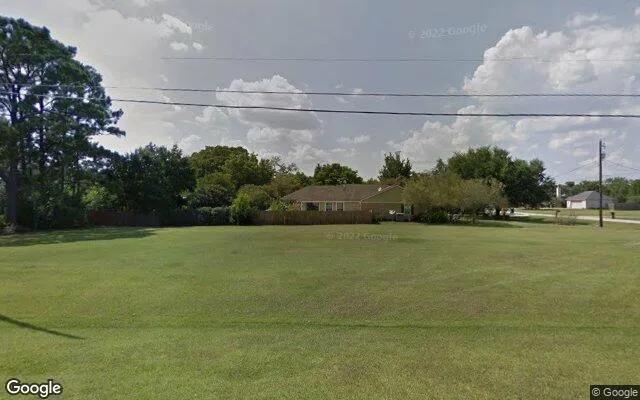 0.55 Acres in Dickinson - Galveston County, TX - Image 4