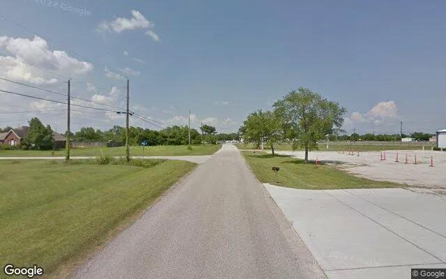 Decorative background for 0.55 Acres in Dickinson - Galveston County, TX image 6