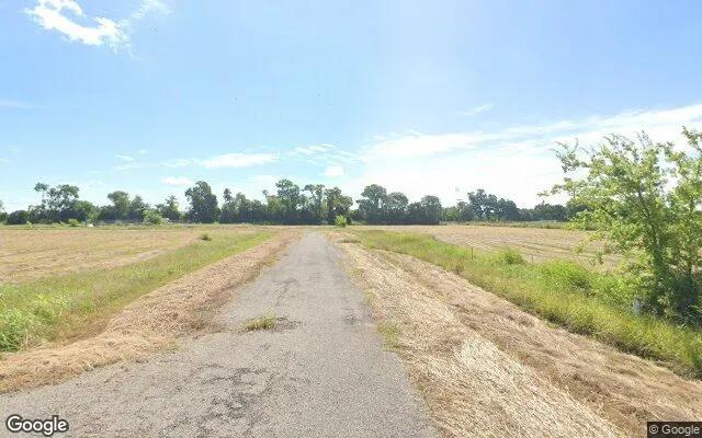 Decorative background for 0.55 Acres in Lone Oak - Hunt County, TX image 5