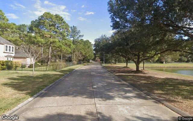 Decorative background for 3.5 Acres in Cypress - Harris County, TX image 5