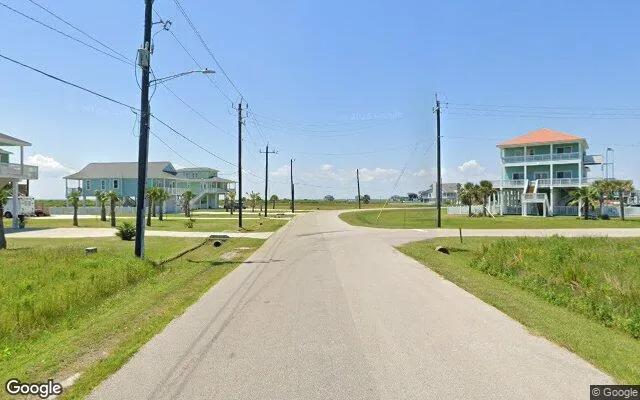 Decorative background for 0.55 Acres in Galveston - Galveston County, TX image 6