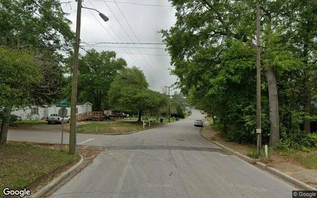Decorative background for 0.55 Acres in Huntsville - Walker County, TX image 5