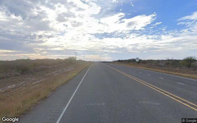 Decorative background for 15 Acres in Three Rivers - Live Oak County, TX image 6