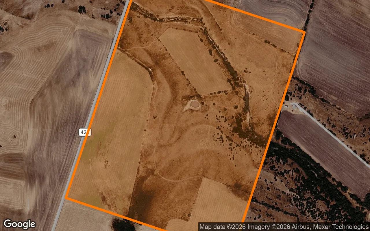 Decorative background for 124.37 Acres in Hamilton - Hamilton County, TX image 6