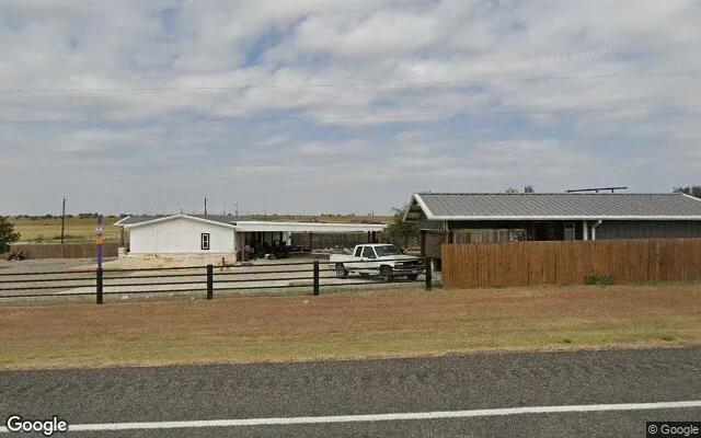 1.5 Acres in Gonzales - Gonzales County, TX - Image 4