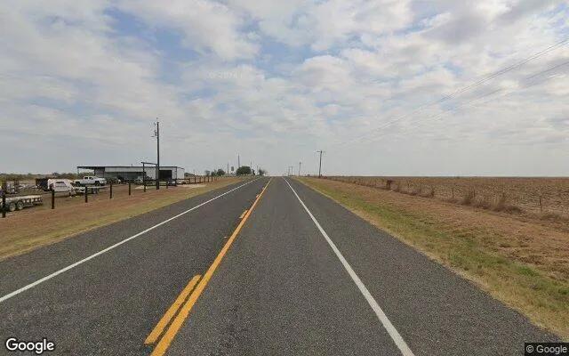 Decorative background for 1.5 Acres in Gonzales - Gonzales County, TX image 6