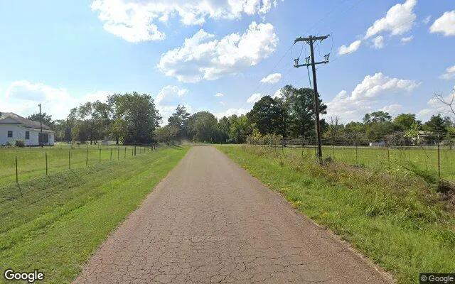 Decorative background for 1.5 Acres in Waskom - Harrison County, TX image 6