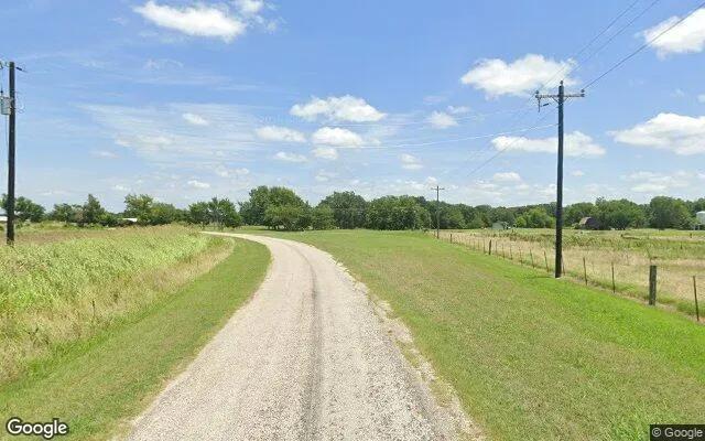 Decorative background for 1.5 Acres in Point - Rains County, TX image 6