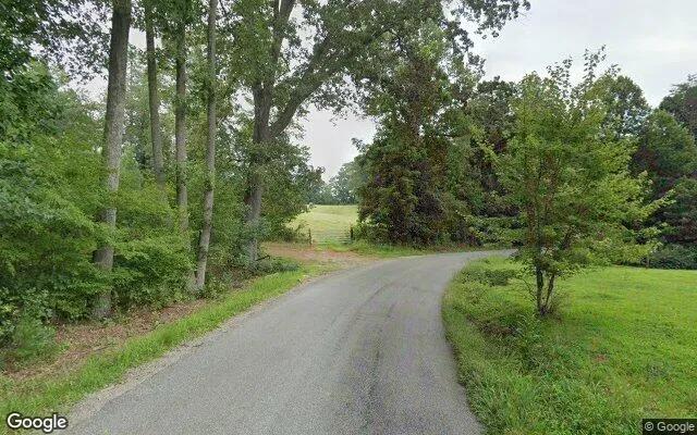 Decorative background for 0.64 Acres in Schuyler - Nelson County, VA image 6