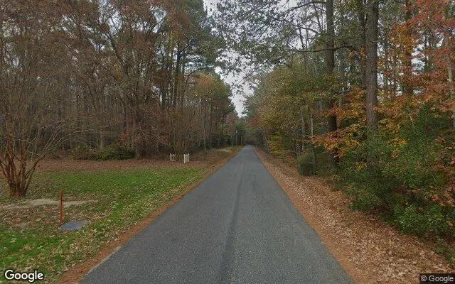 Decorative background for 0.55 Acres in Kilmarnock - Northumberland County, VA image 5
