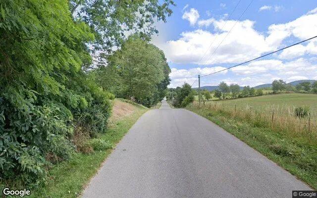 Decorative background for 33.7 Acres in Tazewell - Tazewell County, VA image 5