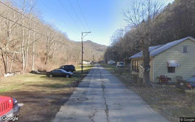 Decorative background for 0.32 Acres in Dante - Russell County, VA image 5