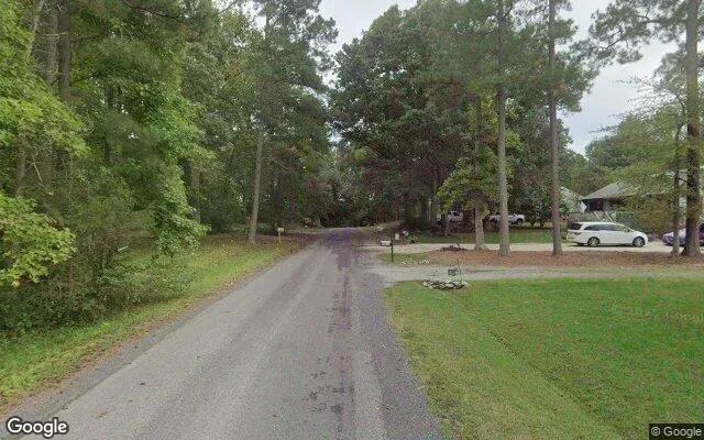 Decorative background for 0.55 Acres in Millers Tavern - Essex County, VA image 6