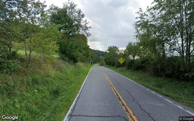 Decorative background for 34.19 Acres in New Castle - Craig County, VA image 5