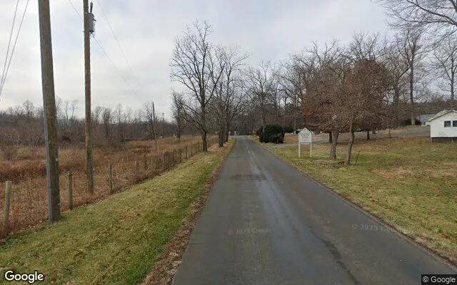 Decorative background for 9.79 Acres in Delaplane - Fauquier County, VA image 5