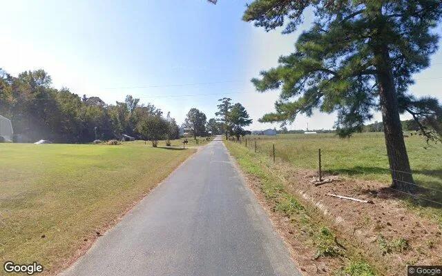 Decorative background for 1.5 Acres in Capron - Southampton County, VA image 6