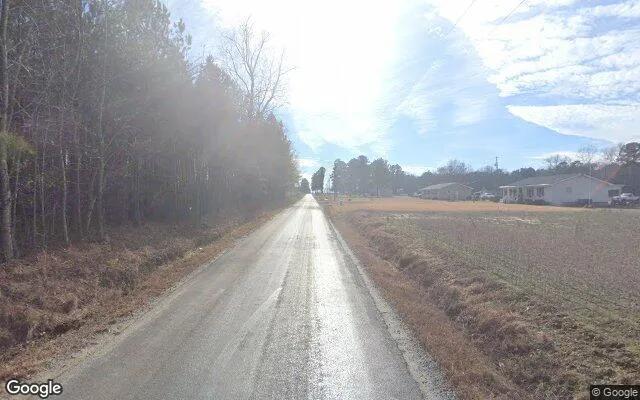 Decorative background for 4.65 Acres in Skippers - Greensville County, VA image 5