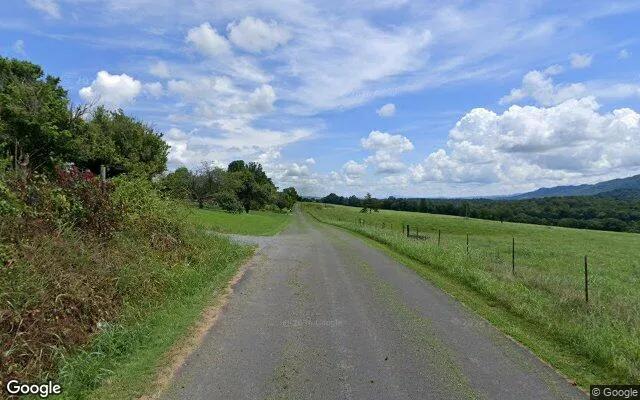 Decorative background for 34.6 Acres in Rose Hill - Lee County, VA image 5