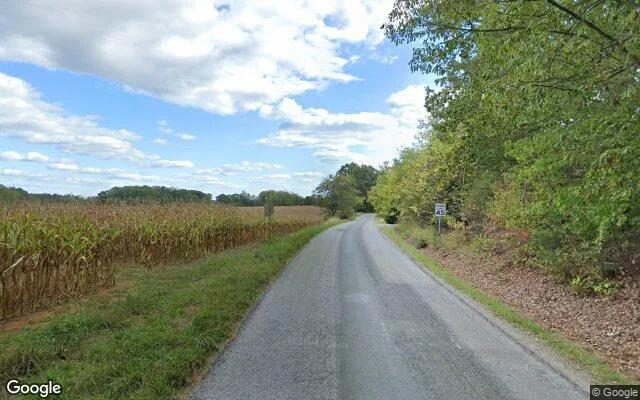 Decorative background for 3.5 Acres in Altavista - Campbell County, VA image 6