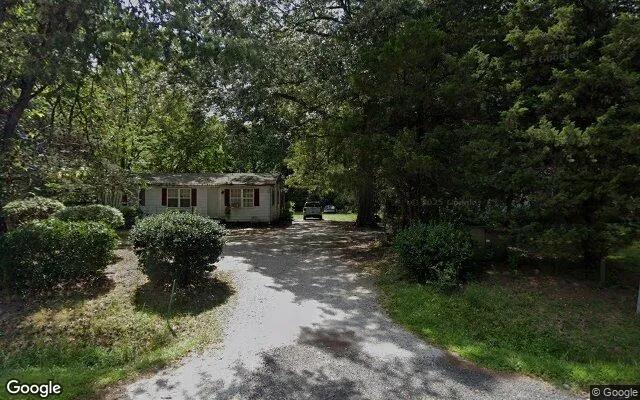 0.55 Acres in Shacklefords - King and Queen County, VA - Image 4