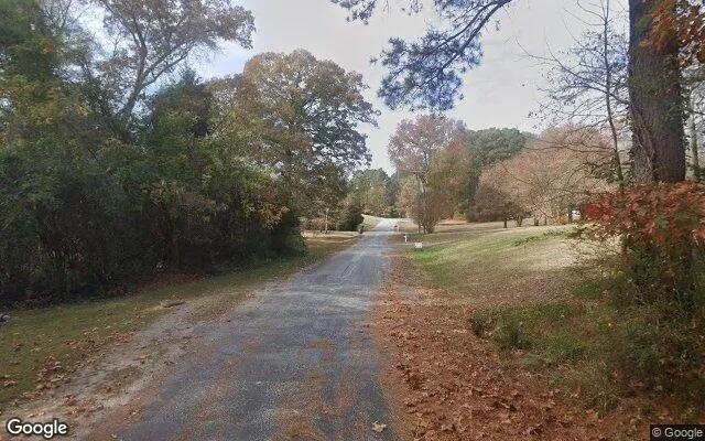 Decorative background for 0.59 Acres in Warsaw - Richmond County, VA image 6