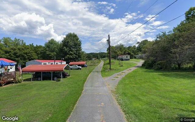 Decorative background for 35.26 Acres in Pearisburg - Giles County, VA image 6