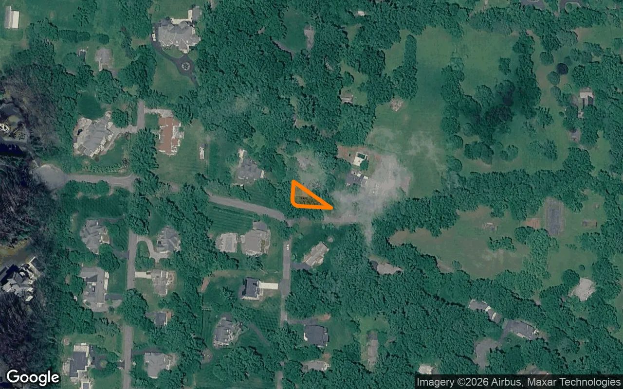0.1 Acres in Great Falls - Fairfax County, VA in Fairfax County, Virginia