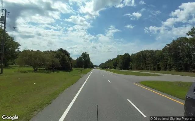Decorative background for 3.5 Acres in Hayes - Gloucester County, VA image 6