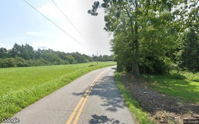 Decorative background for 1.83 Acres in Green Bay - Prince Edward County, VA image 5