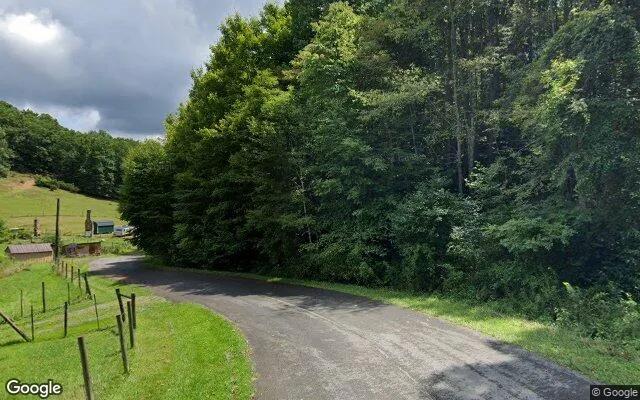 Decorative background for 0.1 Acres in Tannersville - Tazewell County, VA image 5