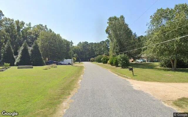 Decorative background for 0.7 Acres in Hardyville - Middlesex County, VA image 5