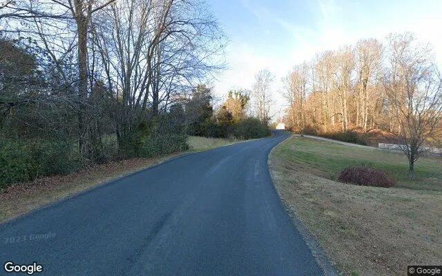 Decorative background for 1.49 Acres in Amherst - Amherst County, VA image 5