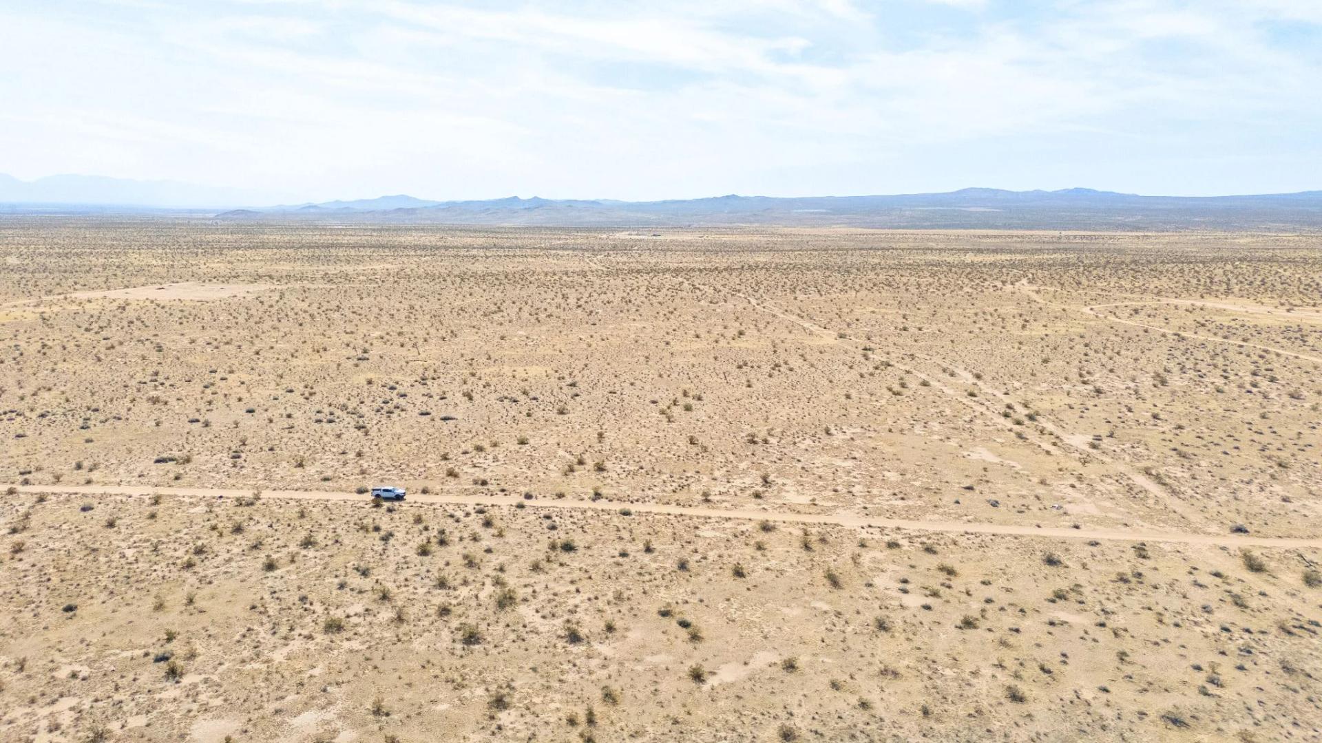 Decorative background for Need Big Desert Space? Here’s 10 Acres in Adelanto California – No HOA, No Hassles image 6