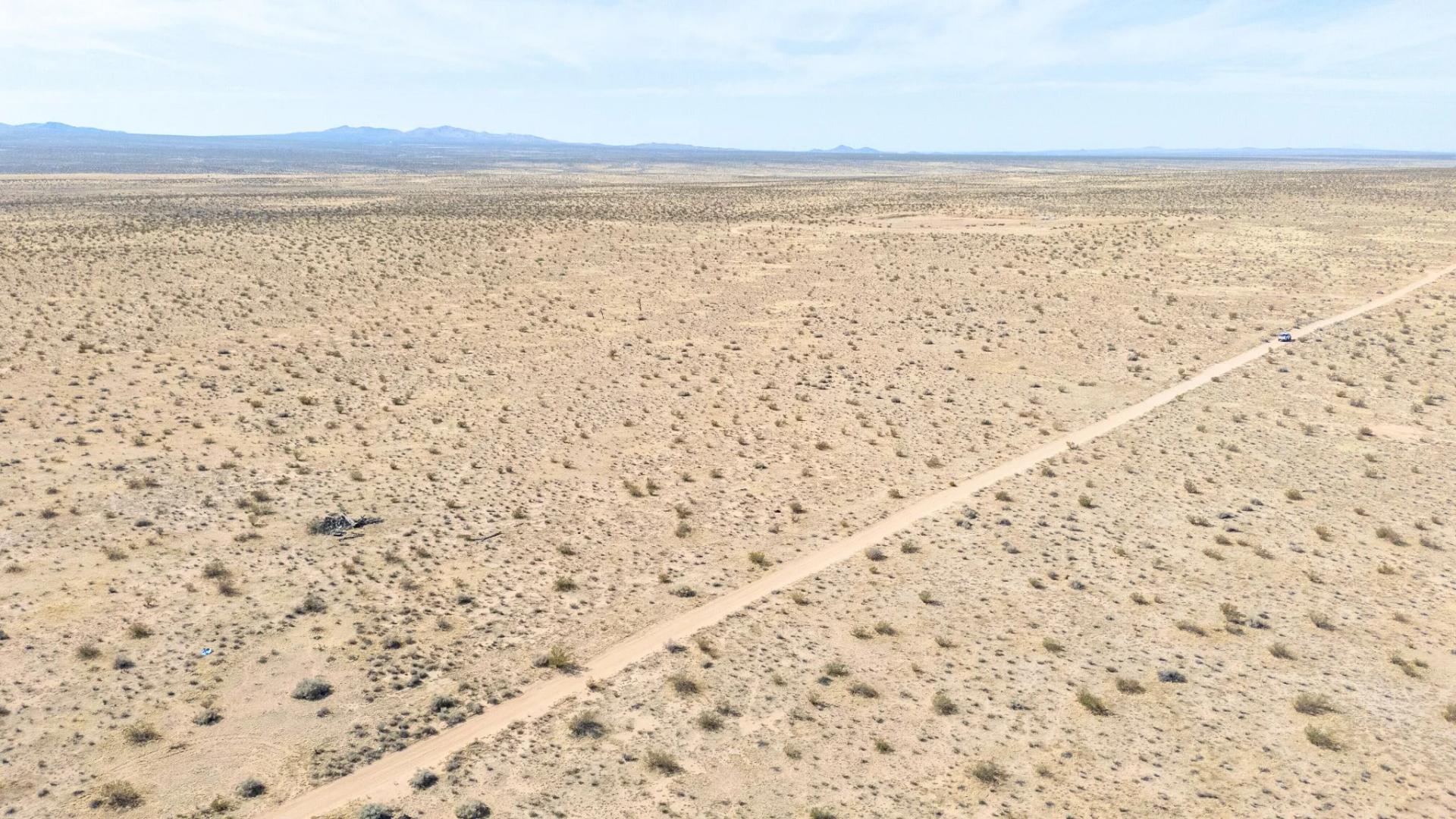 Decorative background for Need Big Desert Space? Here’s 10 Acres in Adelanto California – No HOA, No Hassles image 8