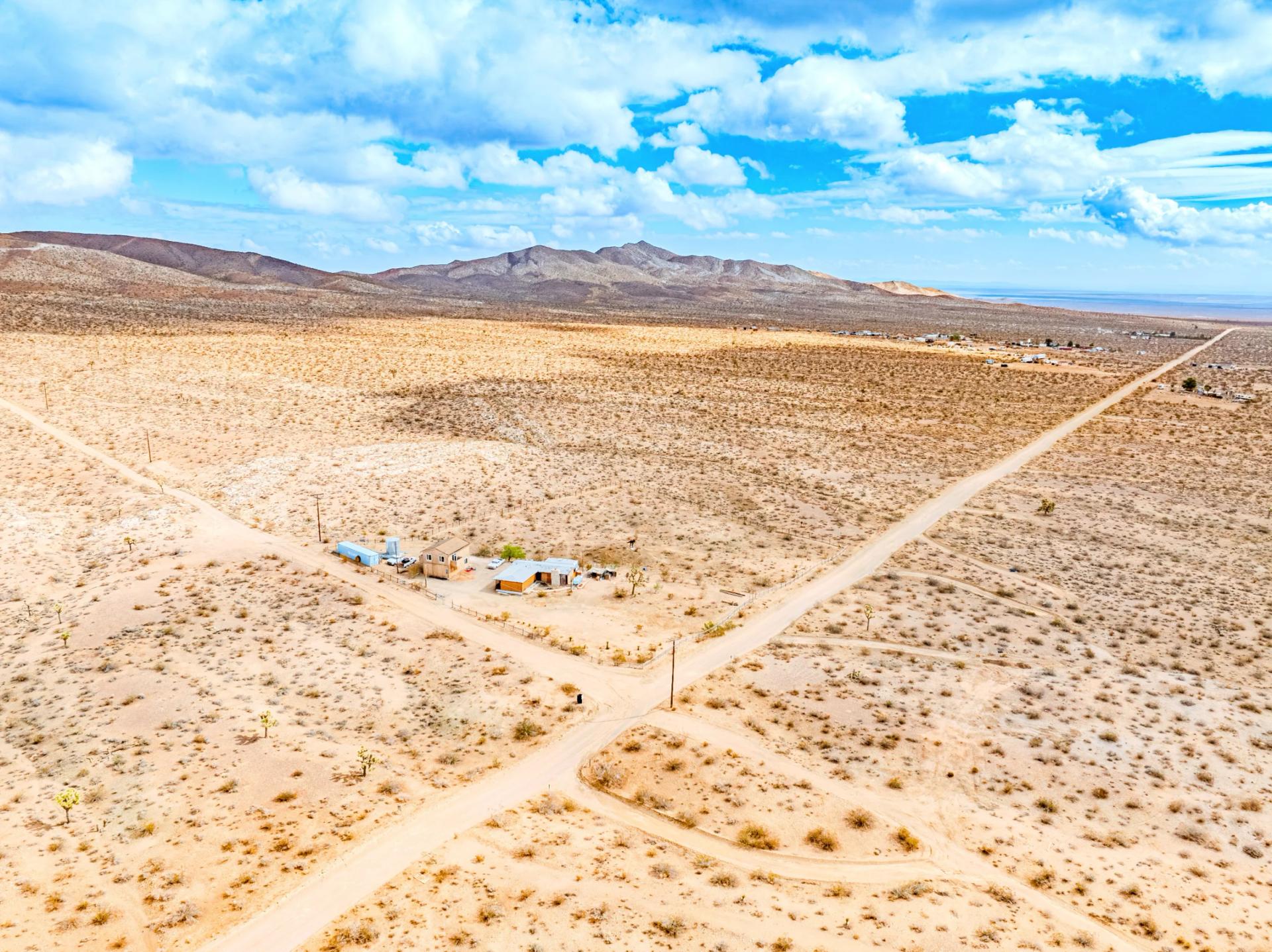 Panoramic Mountain Views + Power — 4.76 Acres in Adelanto, CA - Image 3
