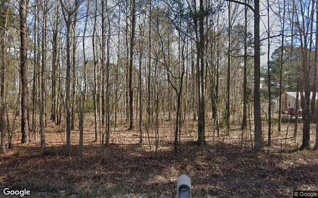 0.55 Acres in Plymouth - Washington County, NC - Image 4