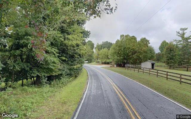 Decorative background for 1.51 Acres in Tryon - Polk County, NC image 5
