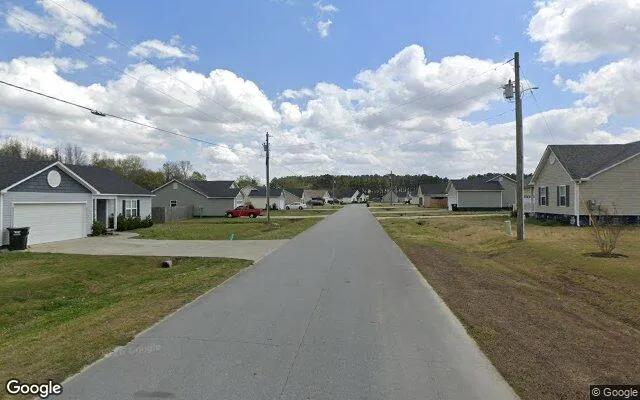 Decorative background for 0.55 Acres in Pollocksville - Jones County, NC image 5