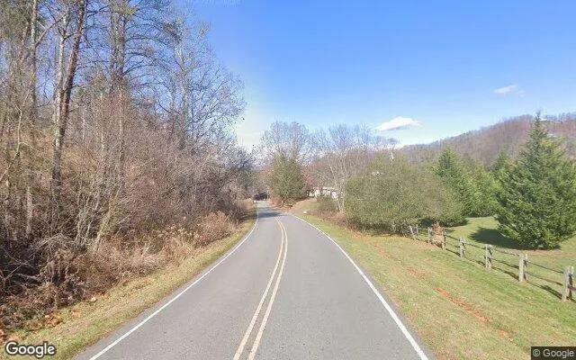 Decorative background for 1.44 Acres in Weaverville - Madison County, NC image 5