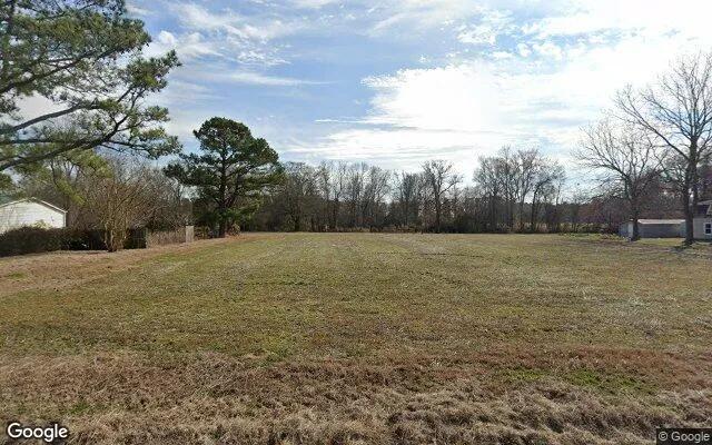 0.55 Acres in Trenton - Jones County, NC - Image 4