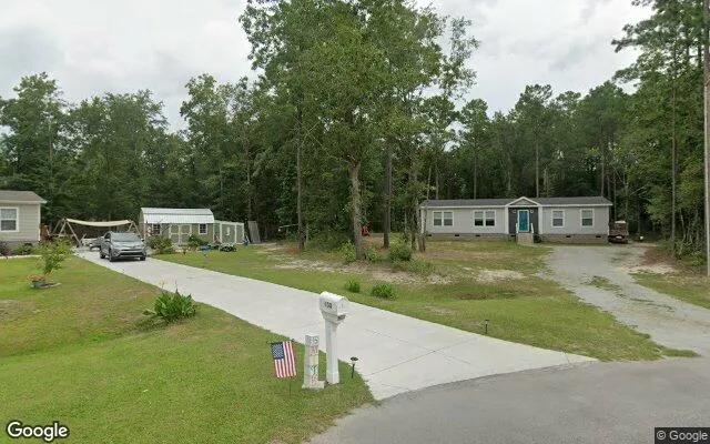Decorative background for 0.55 Acres in Swansboro - Carteret County, NC image 6