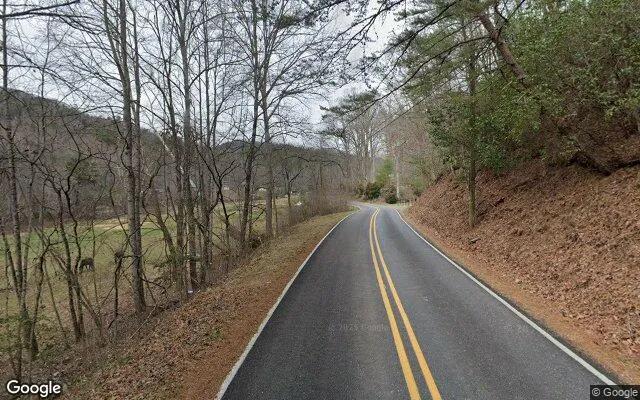 Decorative background for 3.1 Acres in Bryson City - Swain County, NC image 6