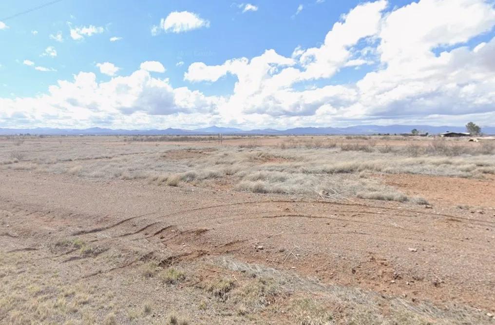 0.32 Acres for Sale in Douglas, Arizona - Main image