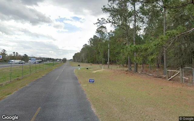 Decorative background for 0.17 Acres in Hahira - Lowndes County, GA image 5
