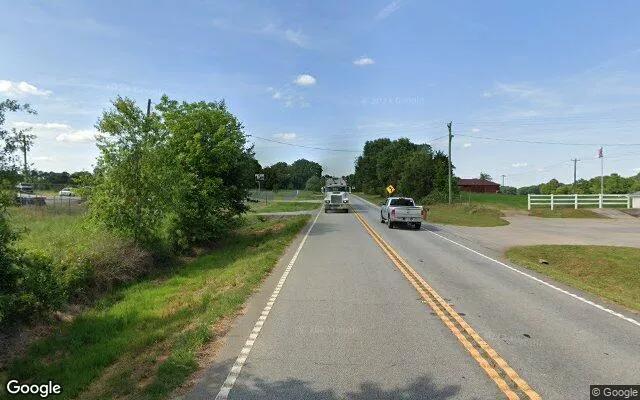 Decorative background for 0.18 Acres in Carnesville - Franklin County, GA image 6