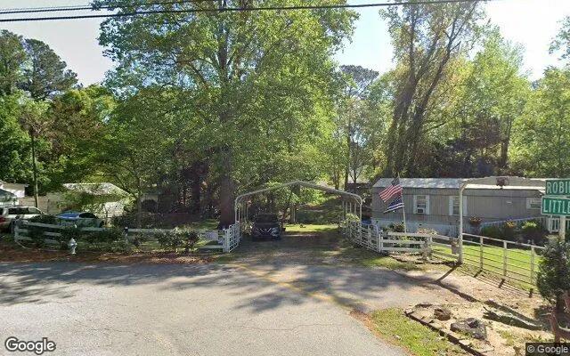 Decorative background for 0.55 Acres in Hampton - Henry County, GA image 5