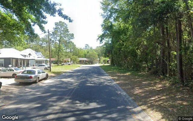 Decorative background for 0.55 Acres in Waycross - Ware County, GA image 5